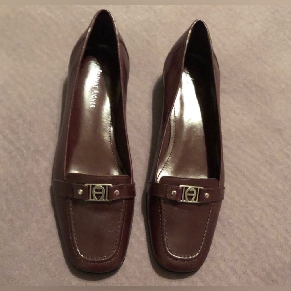 Etienne Aigner Loafers